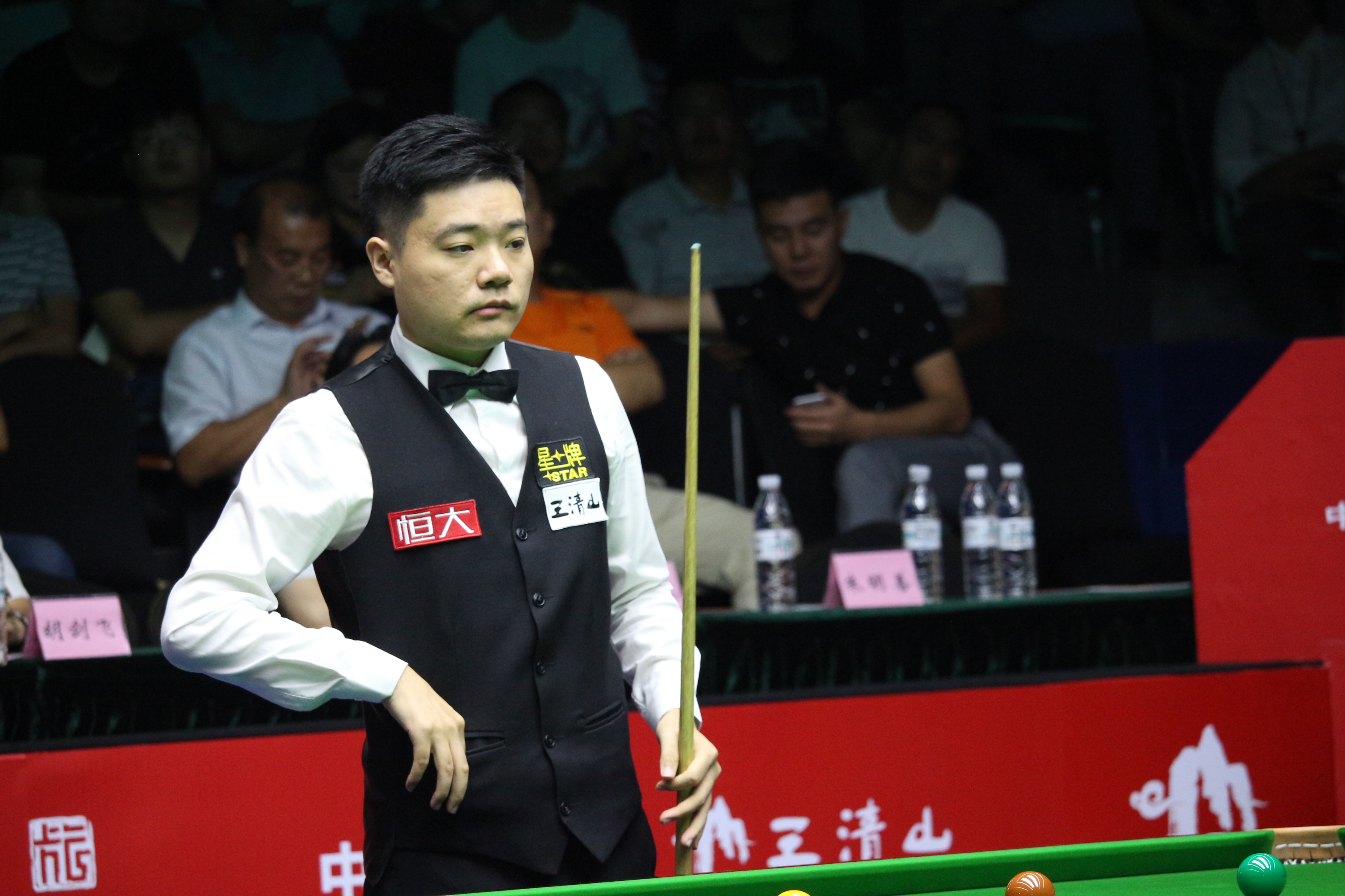 他不仅积极 他不仅积极