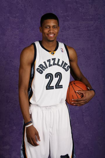 攻守相济的 攻守相济的